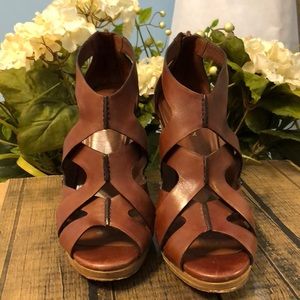 Cole Haan Nike Air cognac brown wedges size 9